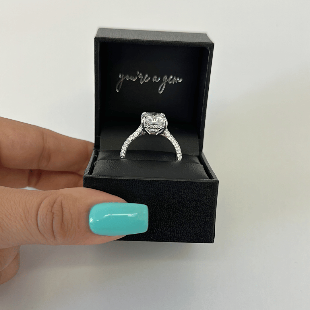 5.0ct Radiant Cut Moissanite Diamond Three Row Pavè Engagement Ring Ring Deluxe Fine Jewelry