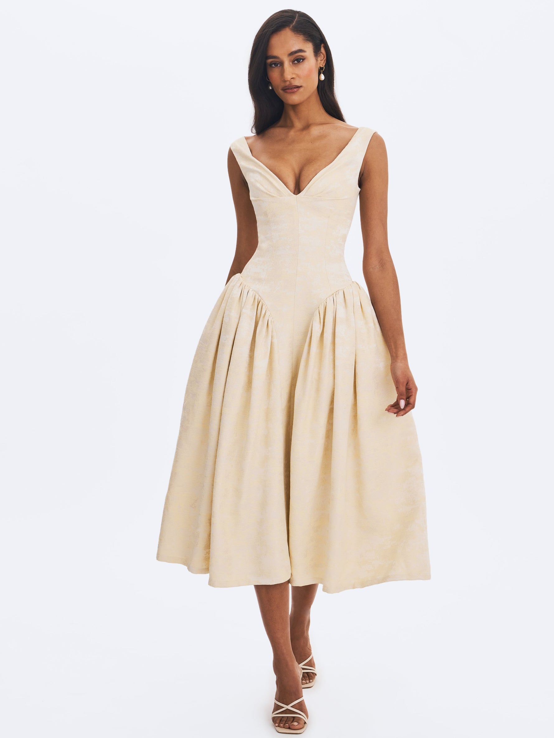 Chelsea Ivory Jacquard Ruched Bust Sweetheart Midi Dress Miss Circle