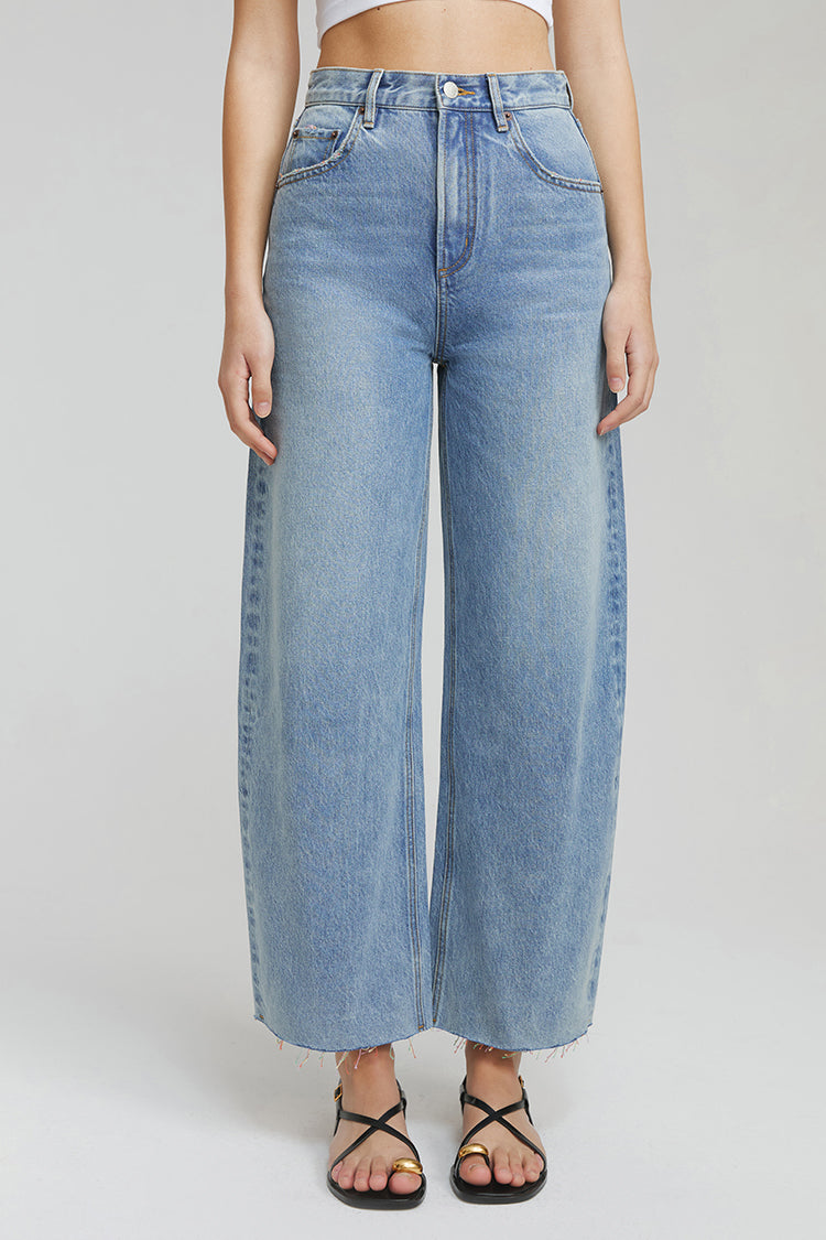 Moon Curve Raw Hem Crop Jeans HJ129 Hey Joanie