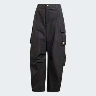 Straight pants