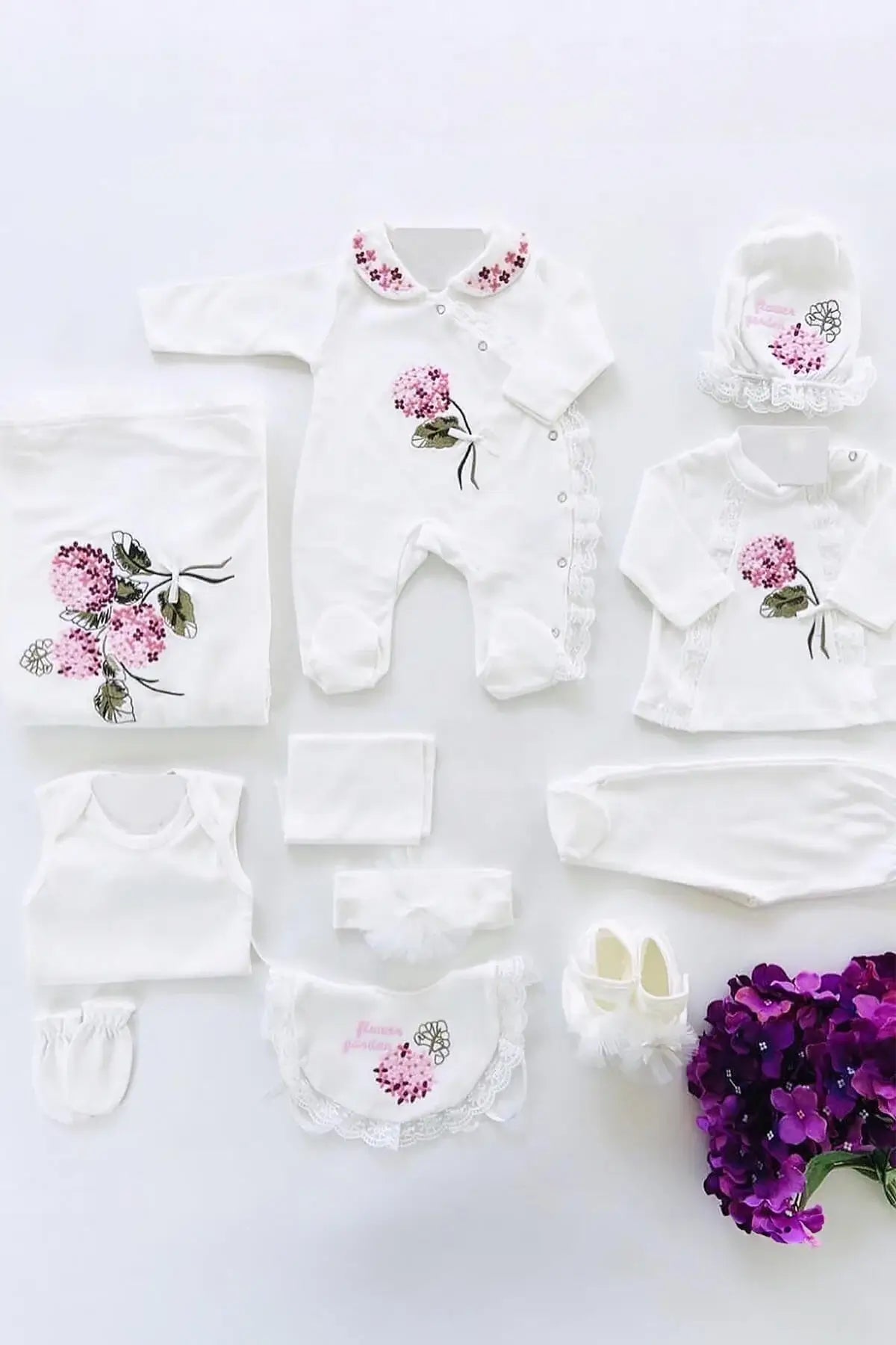 Bloom Floral Newborn Coming Home Set (11 Pcs) - By Baano