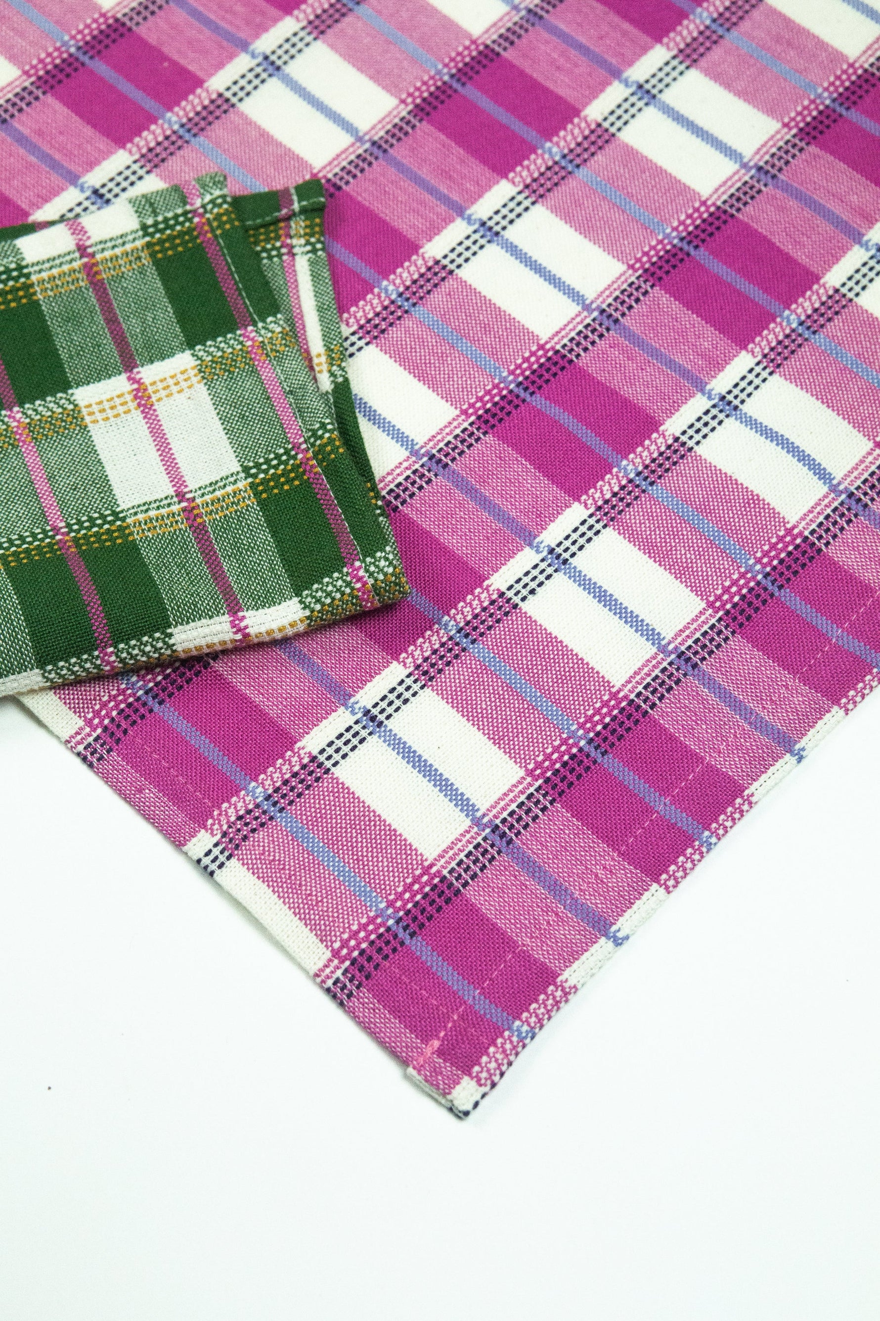 San Andres Gingham Pink & White Table Runner