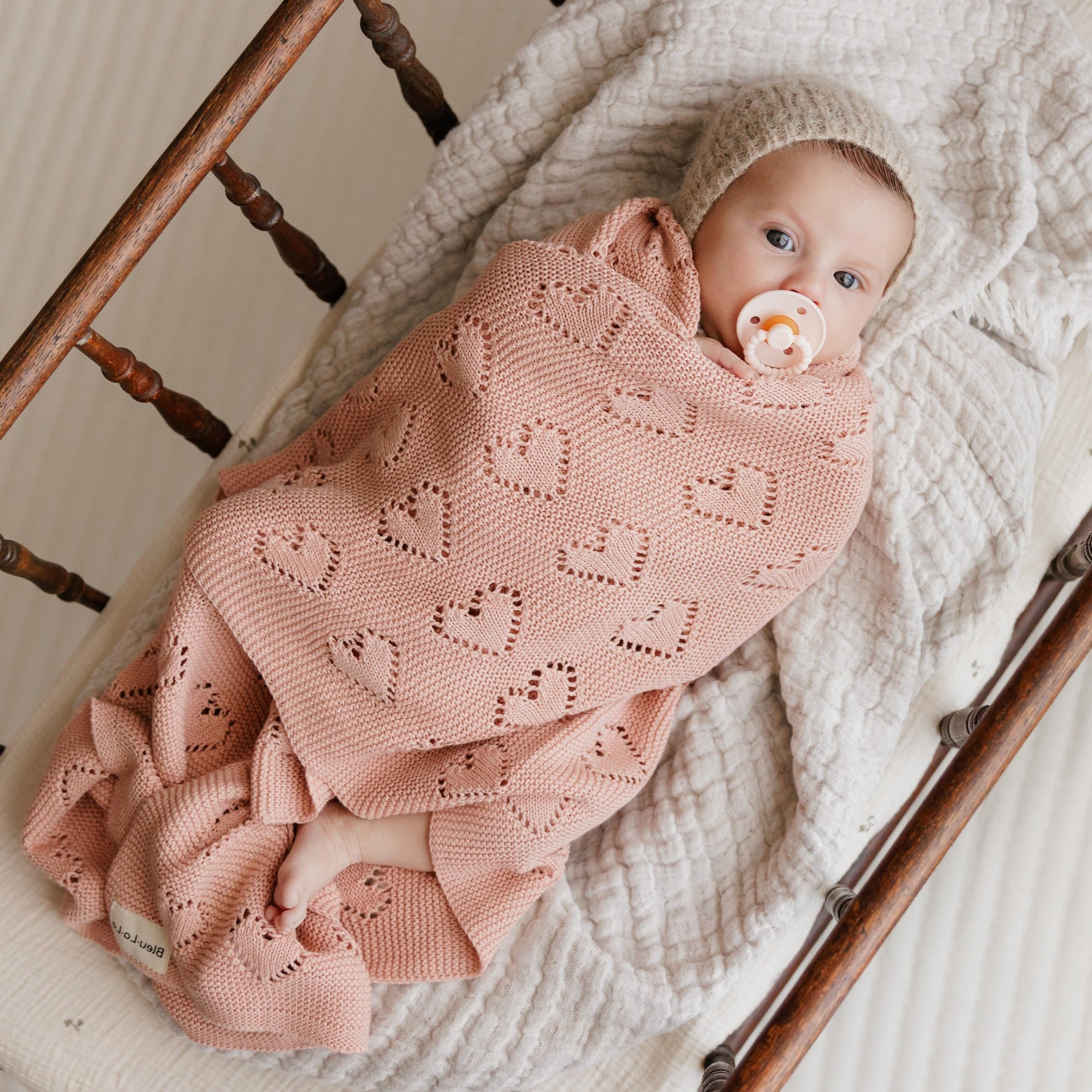 100% Cotton Luxury Knit Heart Swaddle Baby Blanket - By Baano