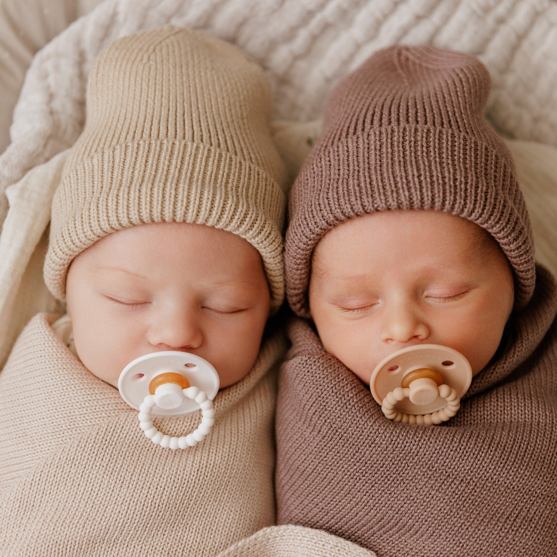 Luladream Pacifier and Clip Sets - By Baano