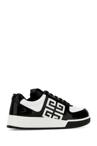 Sneakers - By Baano