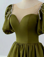 Women's Elegant Green Satin Prom Dress | Short Sleeve Evening Gown