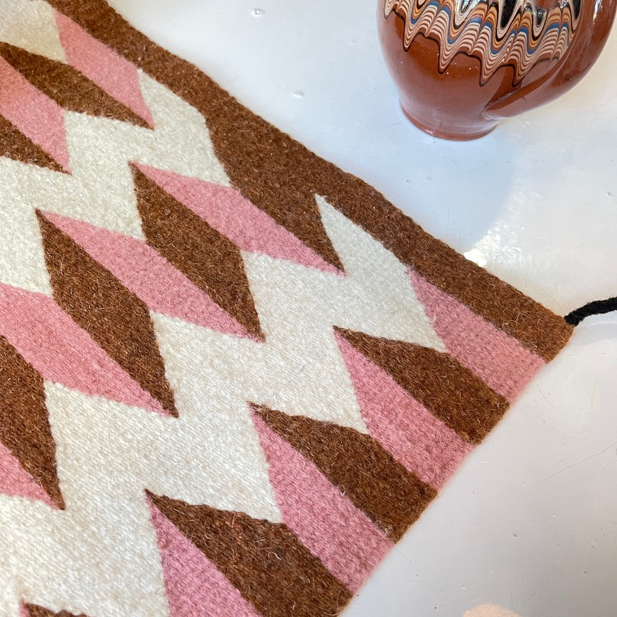 Teo Rug in Umber/Pink