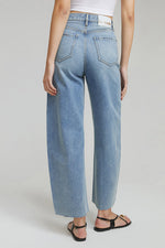 Moon Curve Raw Hem Crop Jeans HJ129 Hey Joanie