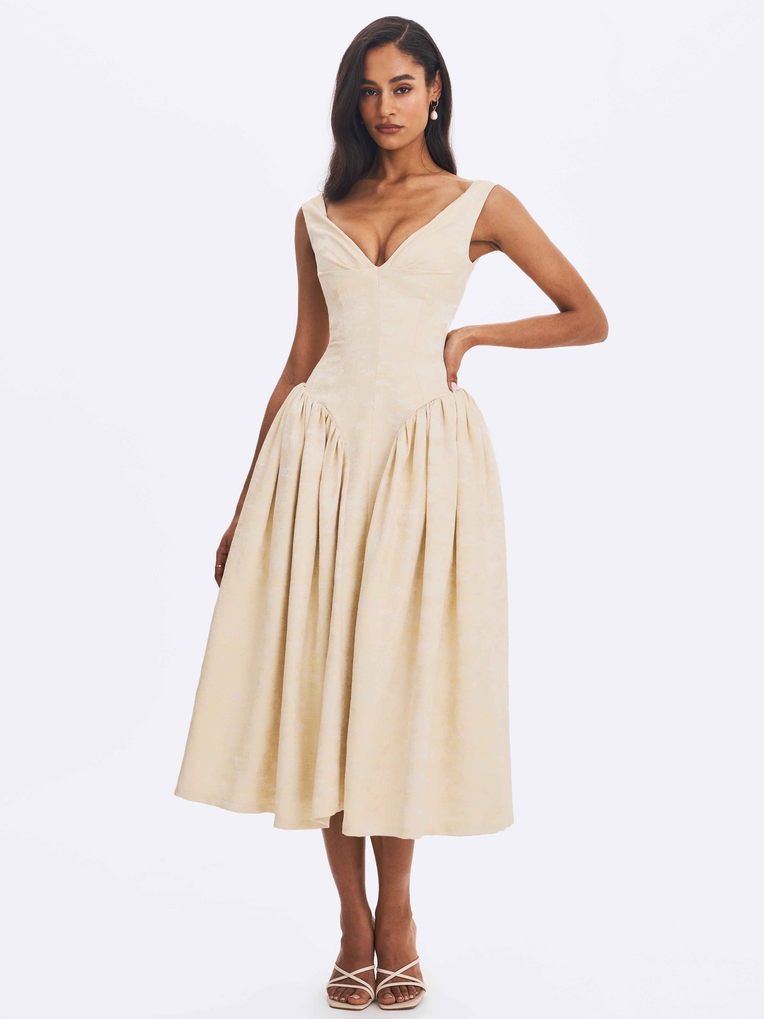 Chelsea Ivory Jacquard Ruched Bust Sweetheart Midi Dress Miss Circle