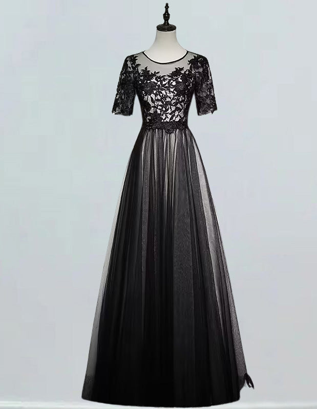 Women's Black Lace Applique Tulle Prom Dress | Boat Neck Evening Gown