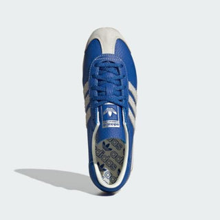 Sneakers - By Baano