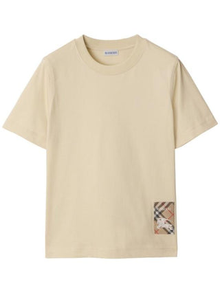 Short -sleeved t -shirt