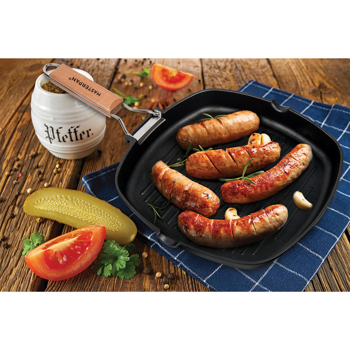 MASTERPAN Nonstick Grill Pan with Folding Handle, 8