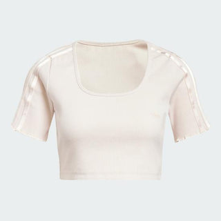 Short -sleeved t -shirt