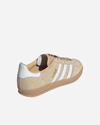 Sneakers - By Baano