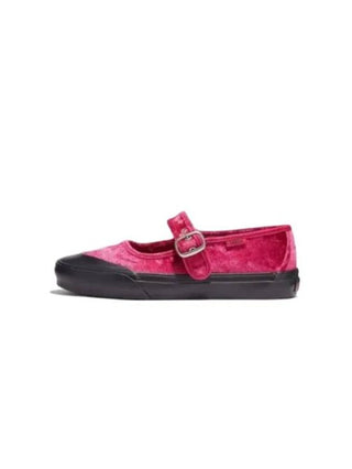 Sneakers - By Baano