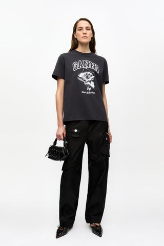 Short -sleeved t -shirt
