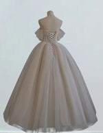Elegant Off-Shoulder Pleated Tulle Prom Dress with Beading