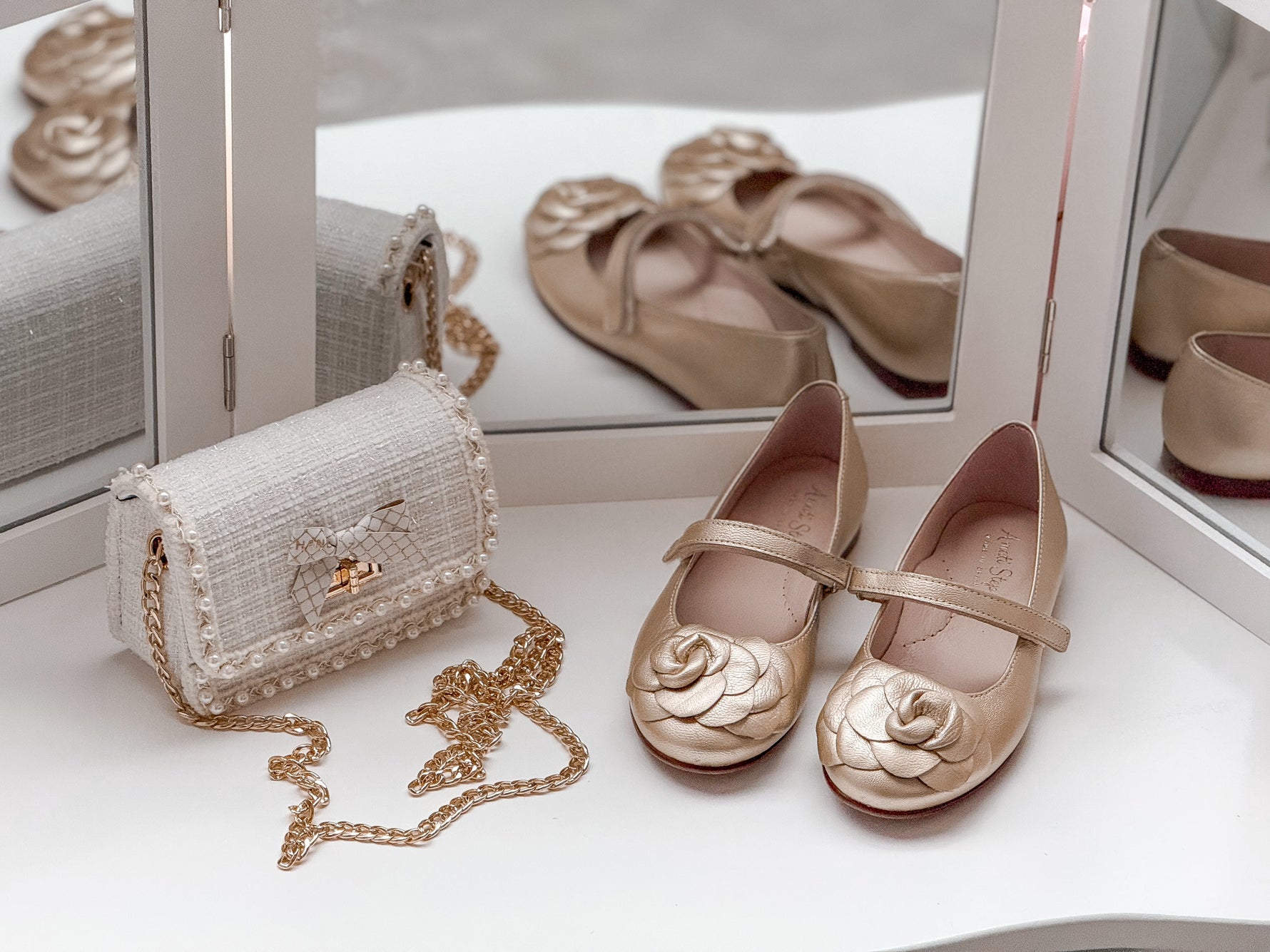 Camille- Gold Leather Mary Jane Shoes