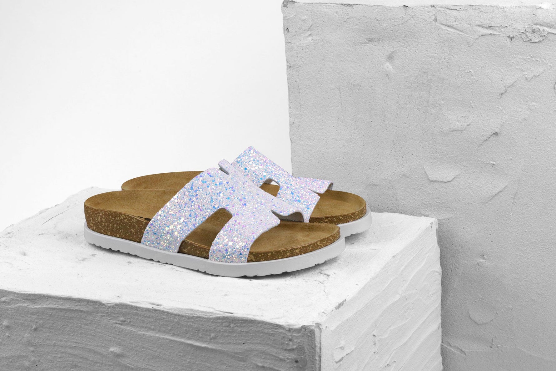 Liora II by LEON- Women’s Leather Sandal- Shimmering Slide Sandals with Glitter Effect