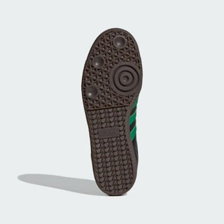 Sneakers - By Baano