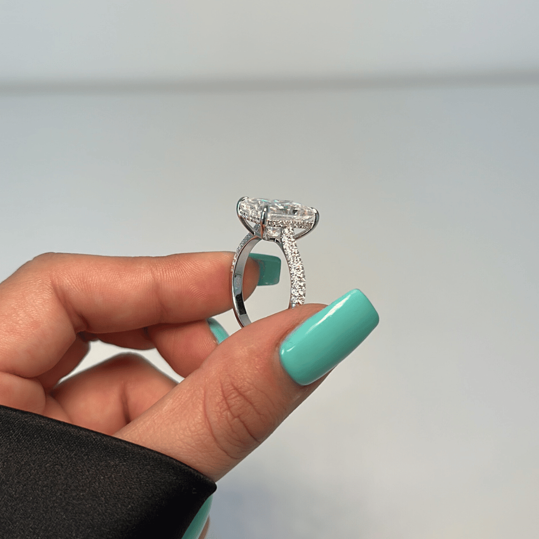 5.0ct Radiant Cut Moissanite Diamond Three Row Pavè Engagement Ring Ring Deluxe Fine Jewelry