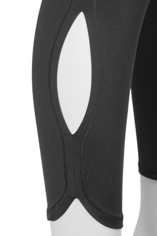 Nanette Lepore Play Mid Waist Solid Dolphin Hem Side Keyhole 3/4 Spandex Legging - Glamourous Grace