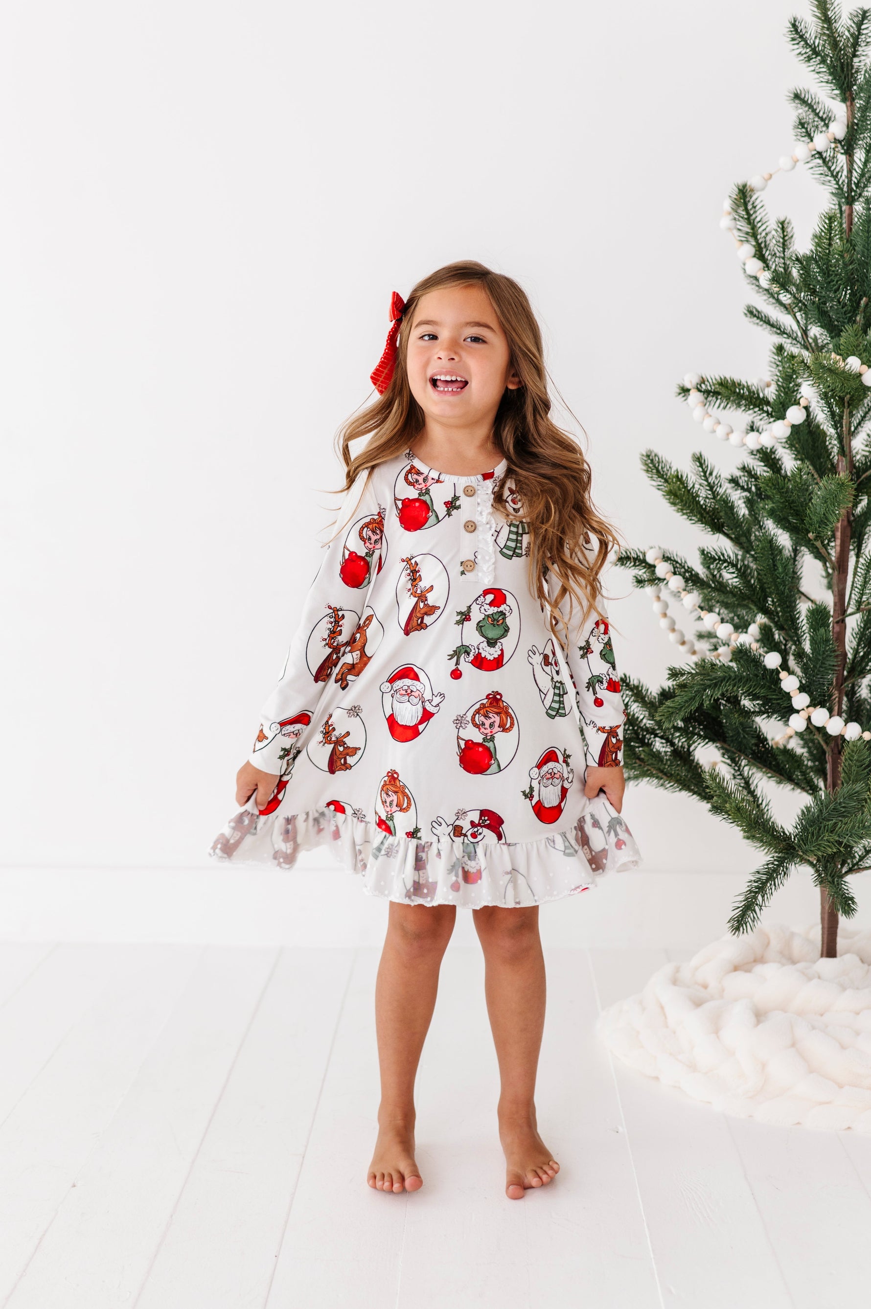 Classic Characters | NIGHTGOWN - By Baano