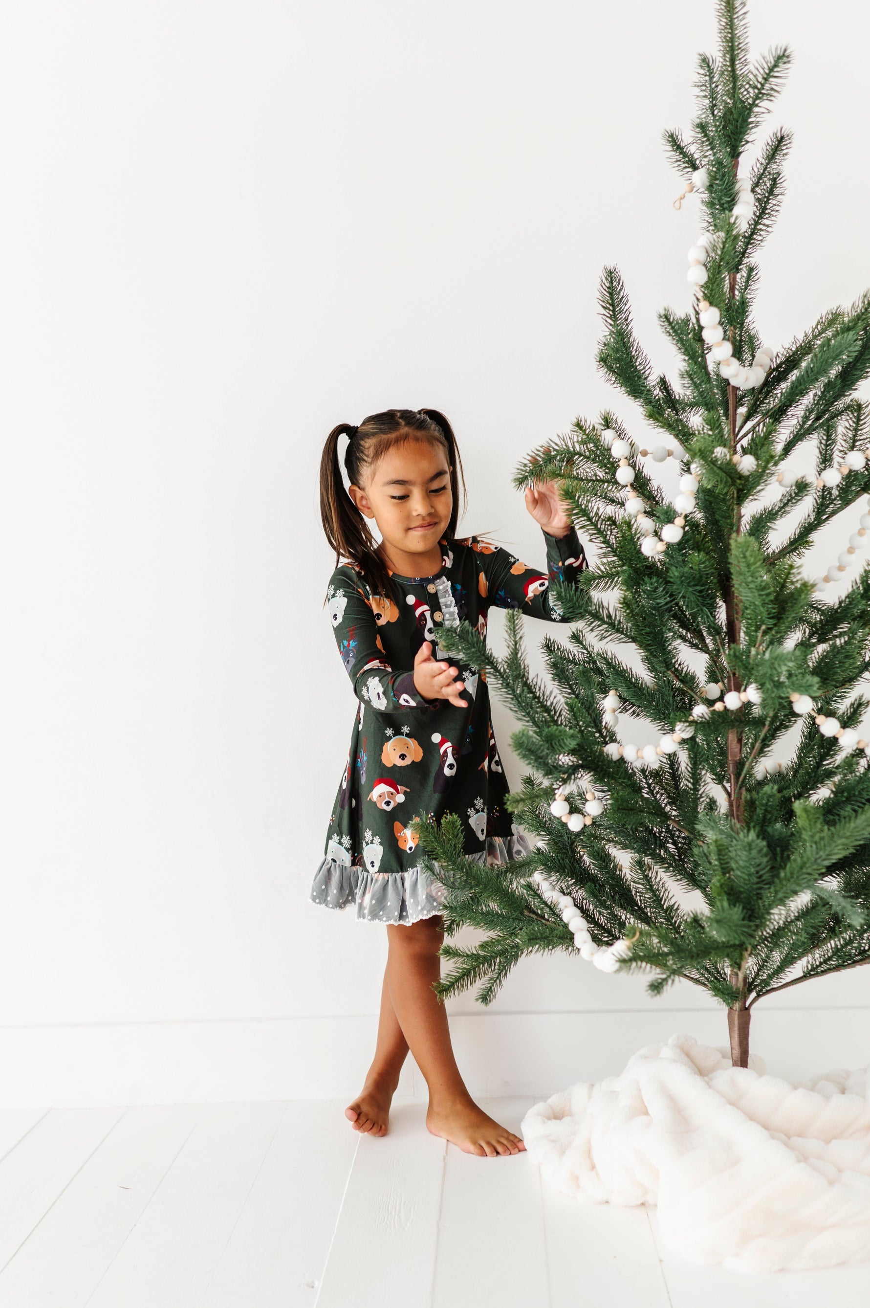 Christmas Doggies | NIGHTGOWN - By Baano