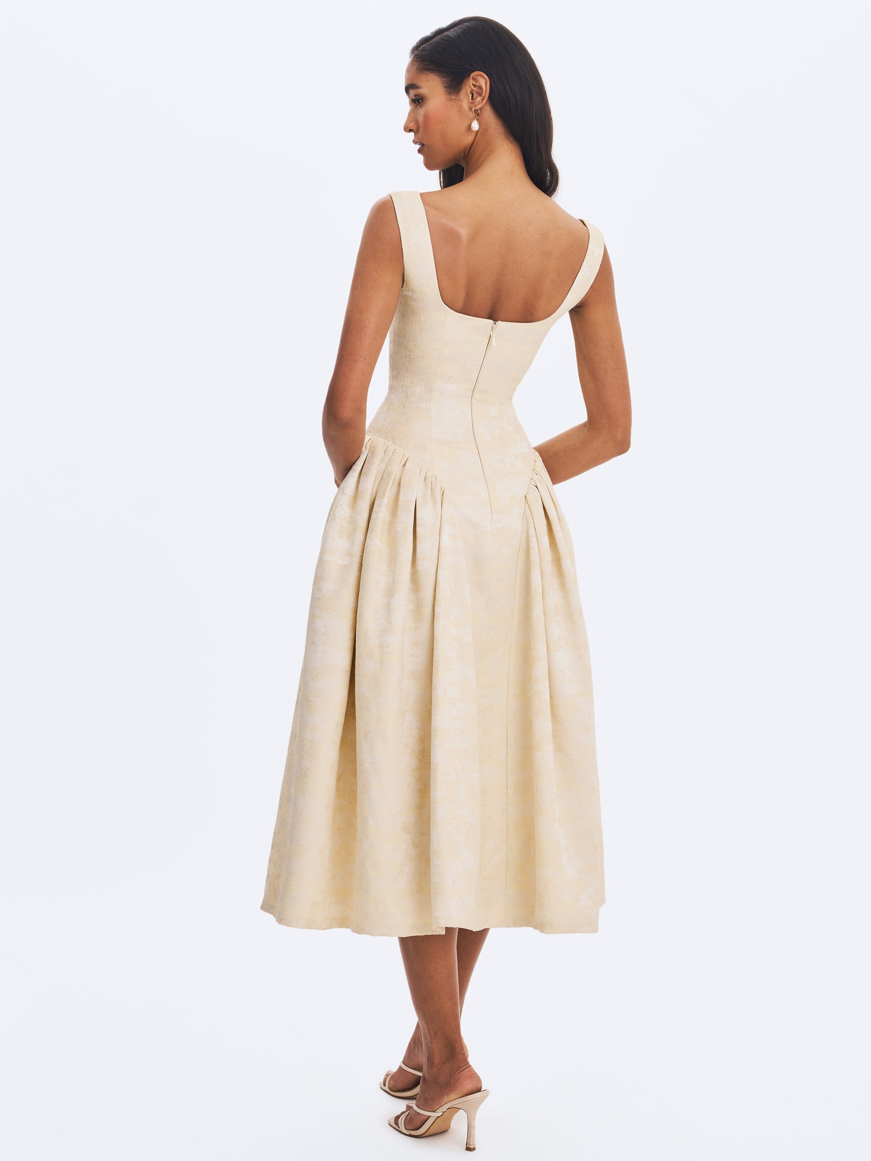 Chelsea Ivory Jacquard Ruched Bust Sweetheart Midi Dress Miss Circle