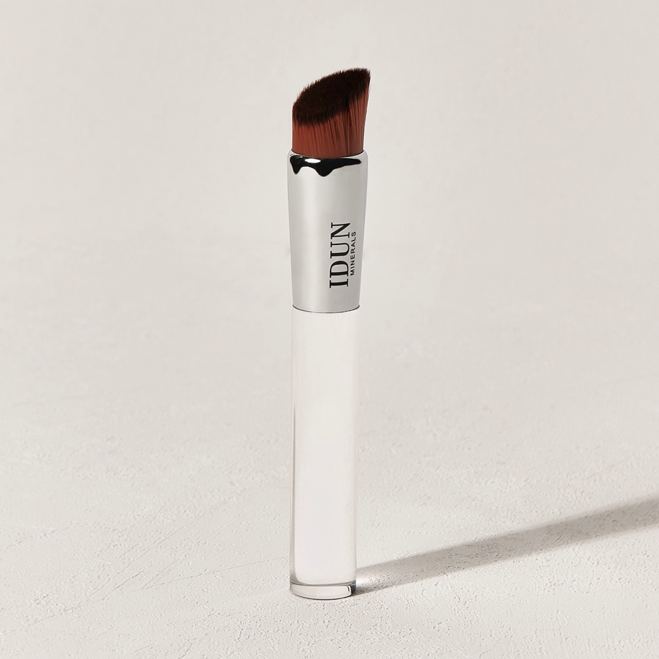 LIQUID FOUNDATION BRUSH - By Baano