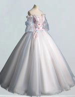 Elegant Off-Shoulder Tulle Prom Dress with Lace Applique & Floral Accents