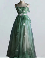 Elegant Strapless Tulle Ball Gown | Ruffled Prom & Evening Dress