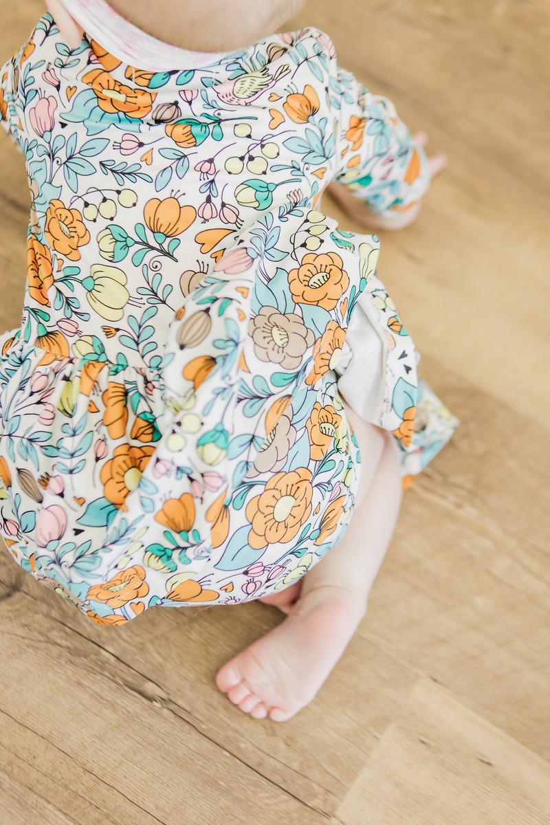 Vintage Vibes 3/4 Sleeve Twirl Bodysuit