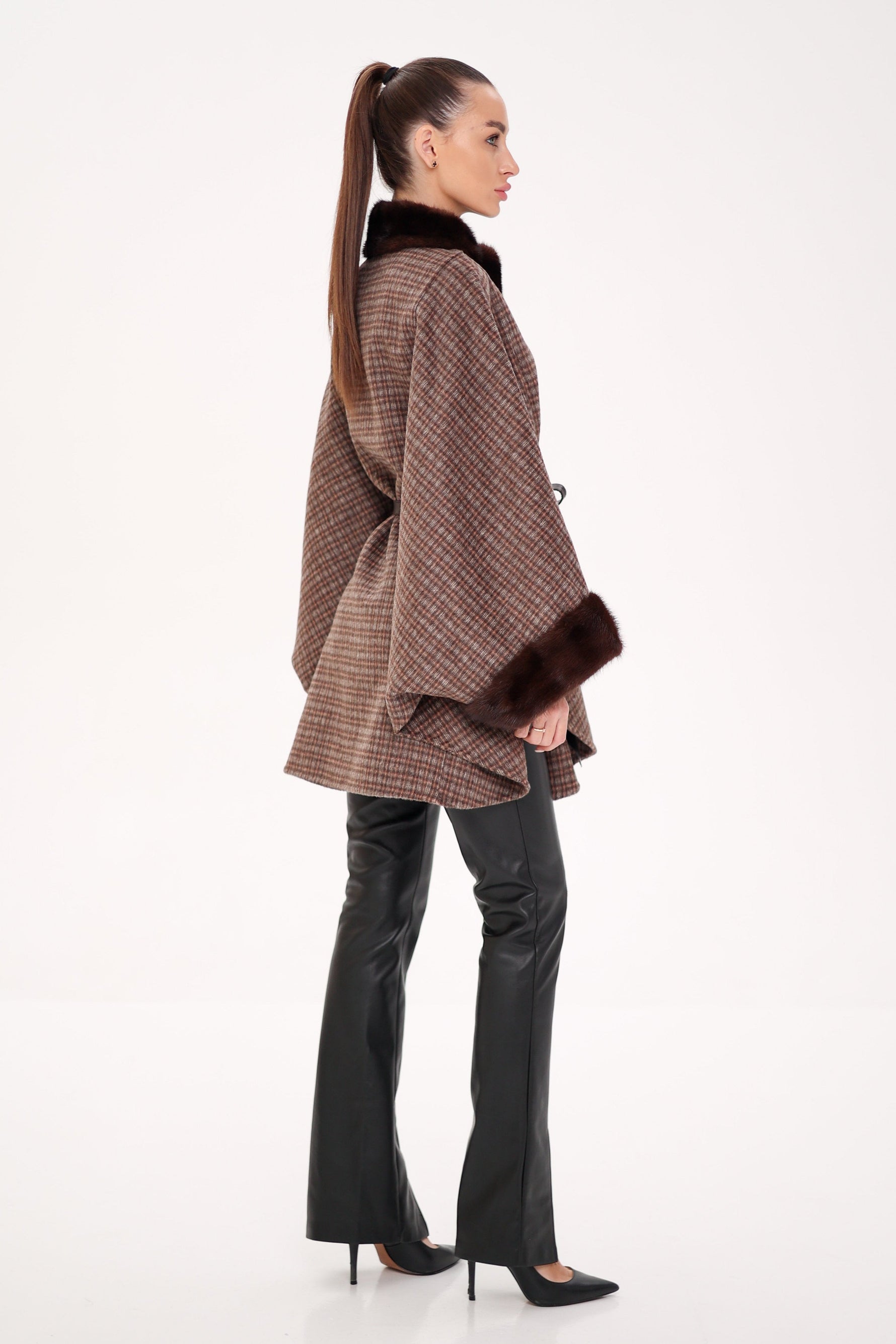 Genuine Scandinavian Mink Fur Double Face Wool Poncho