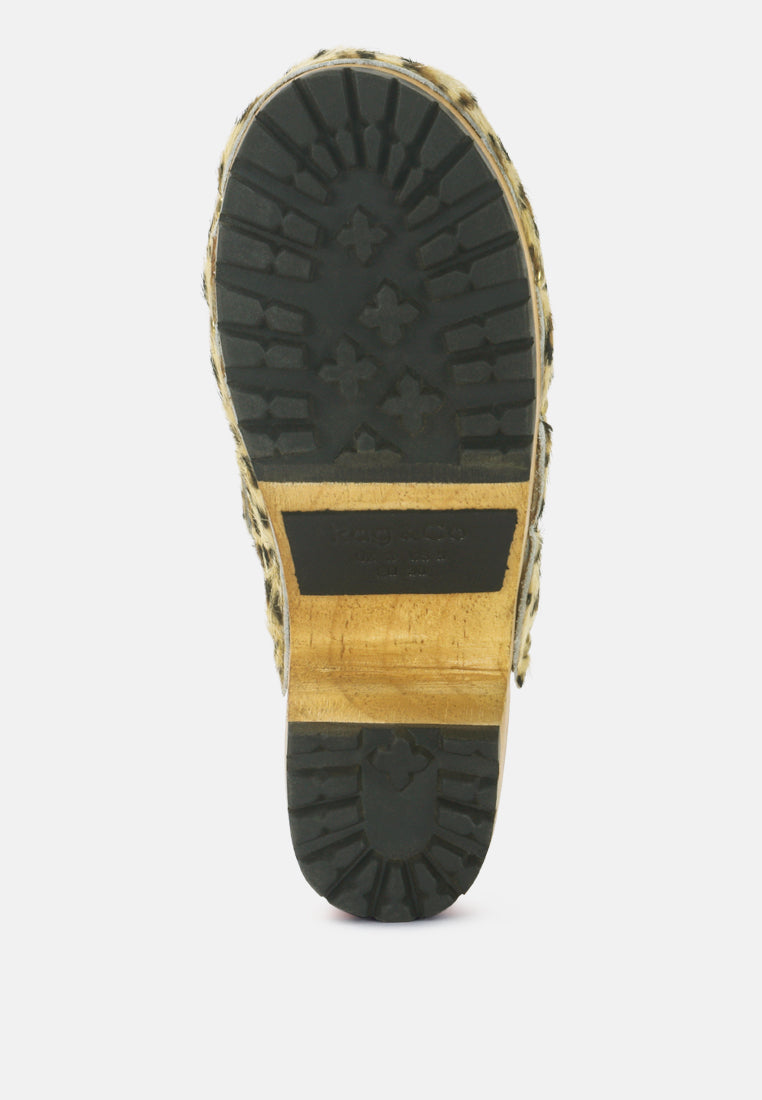 Acer Fine Suede Printed Leopard Clogs Slides In Beige