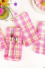 Abigail Plaid Dinner Napkin in Bubblegum