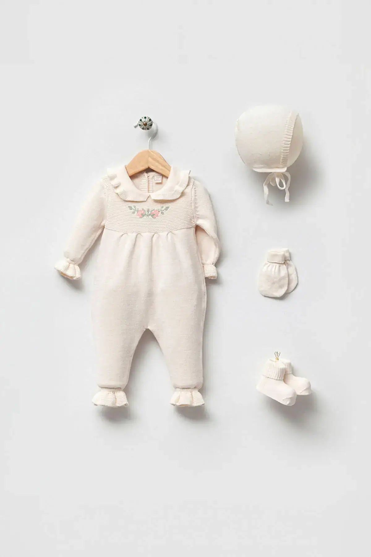 Alicia Cream Newborn Knitwear Coming Home Set (5 pcs)