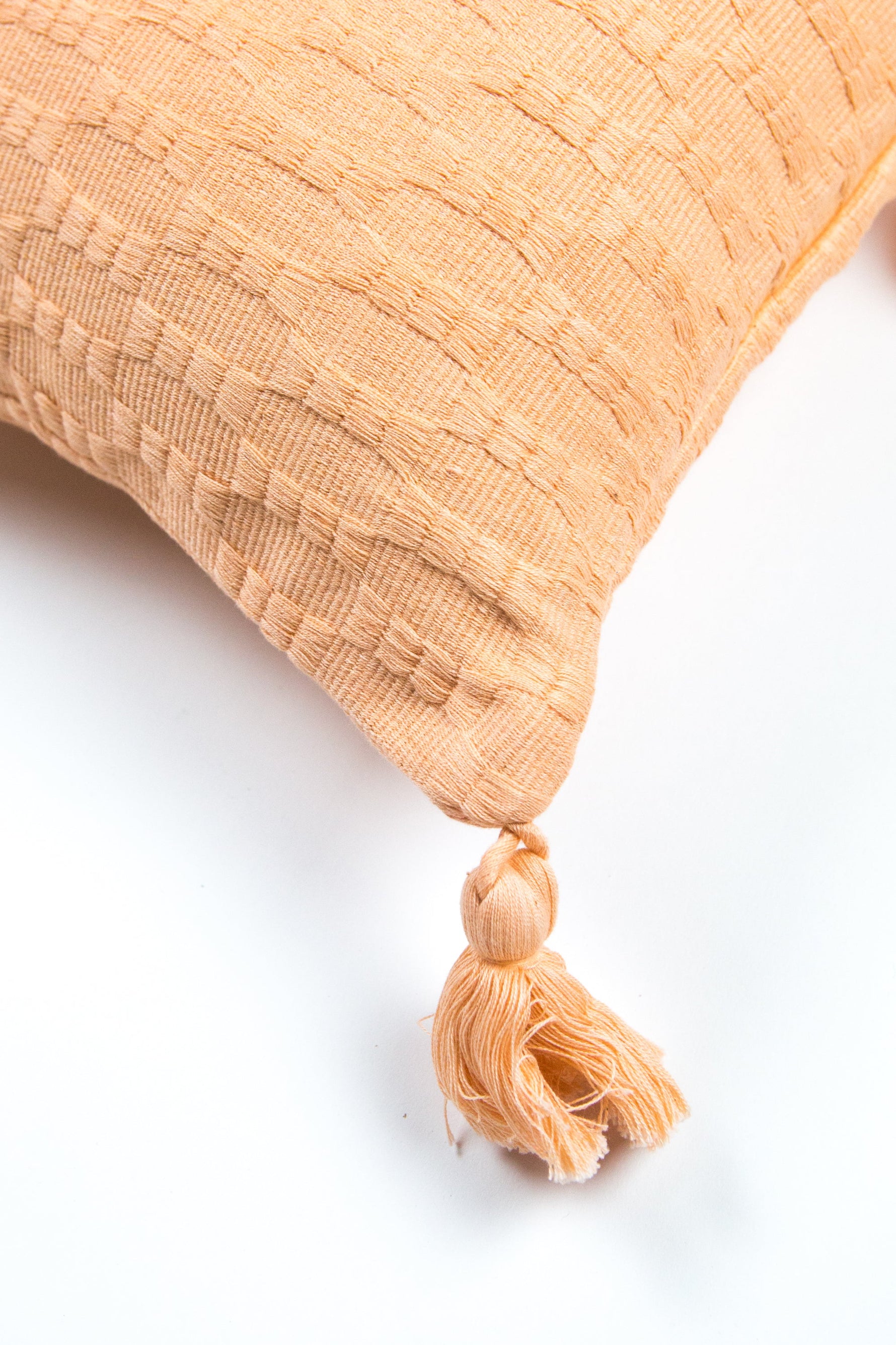 Antigua Pillow - Peach