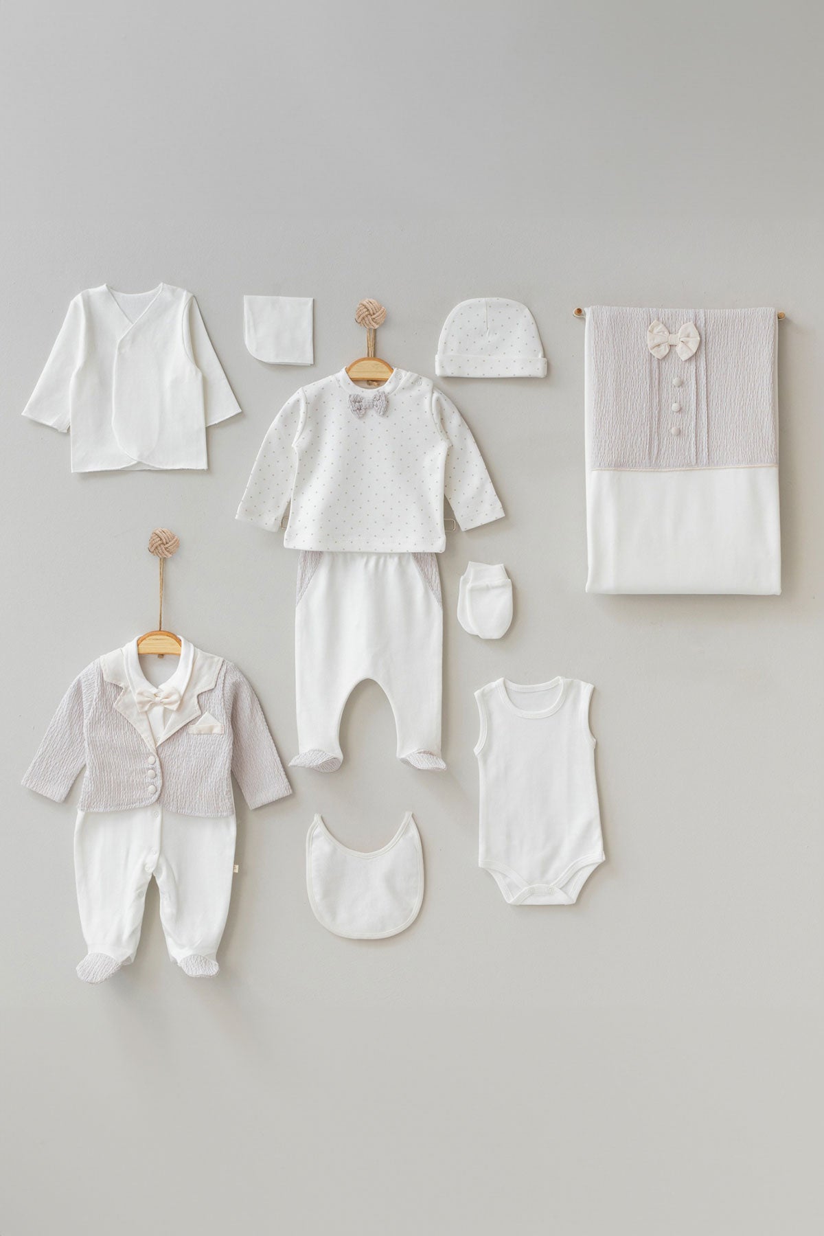 Arthur Newborn Coming Home Set (10 pcs) - By Baano