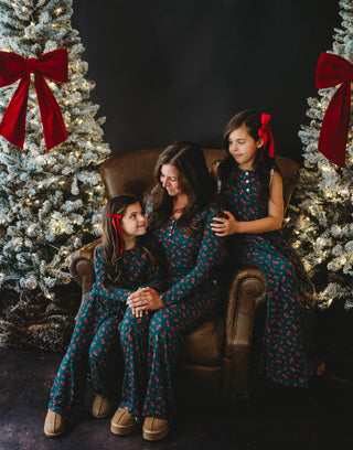 *PREORDER* Women's Christmas Rose Comfort Set