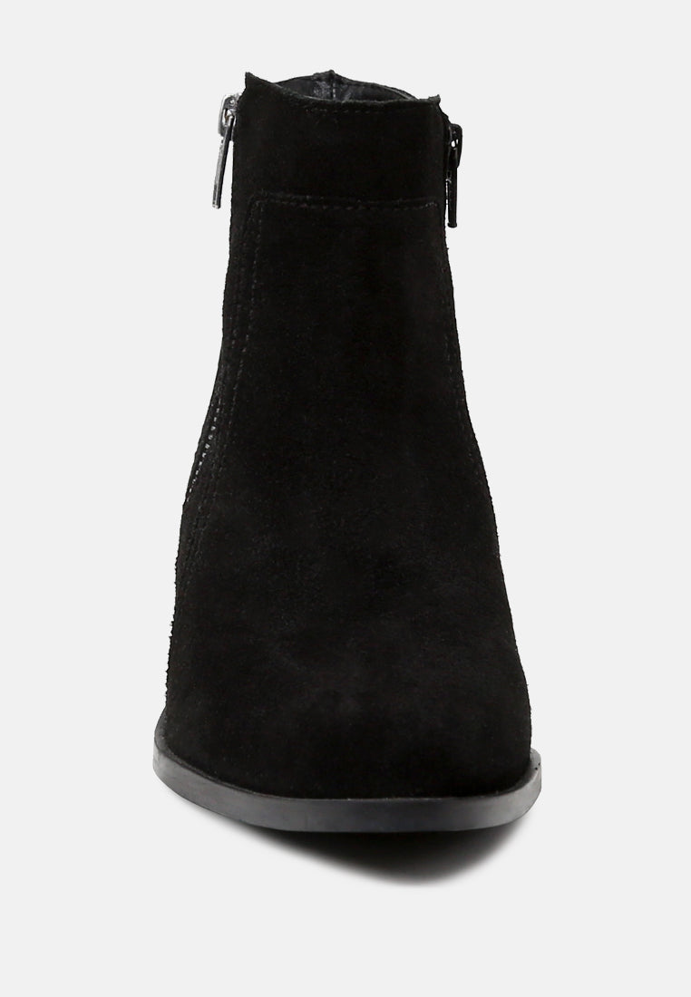 Bauena Ankle Boots With Zip Closure