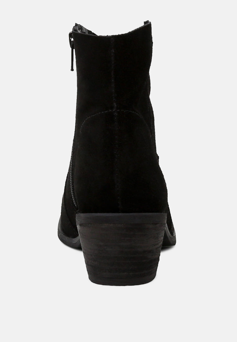 Brisa Ankle Boots