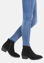 Brisa Ankle Boots