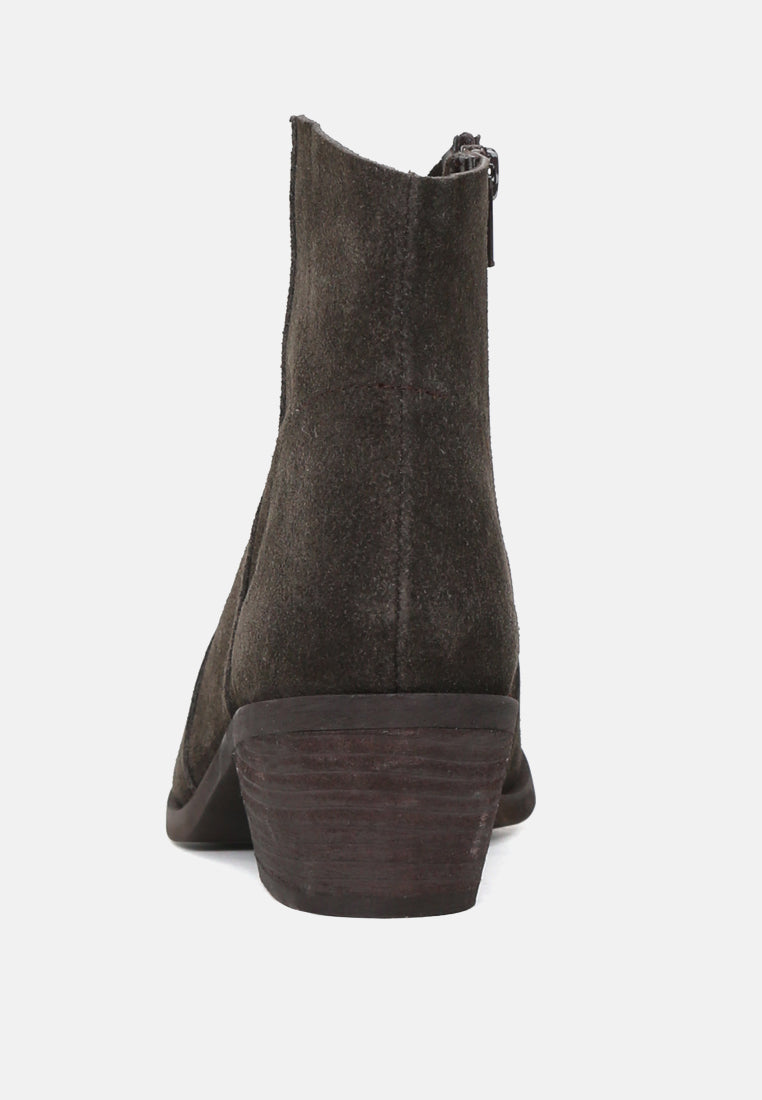 Brisa Ankle Boots