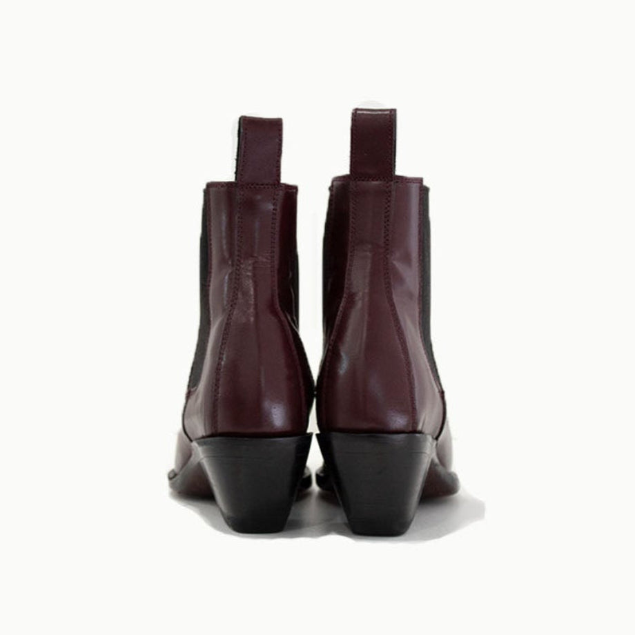 The Sandra Boot in Burgundy - By Baano