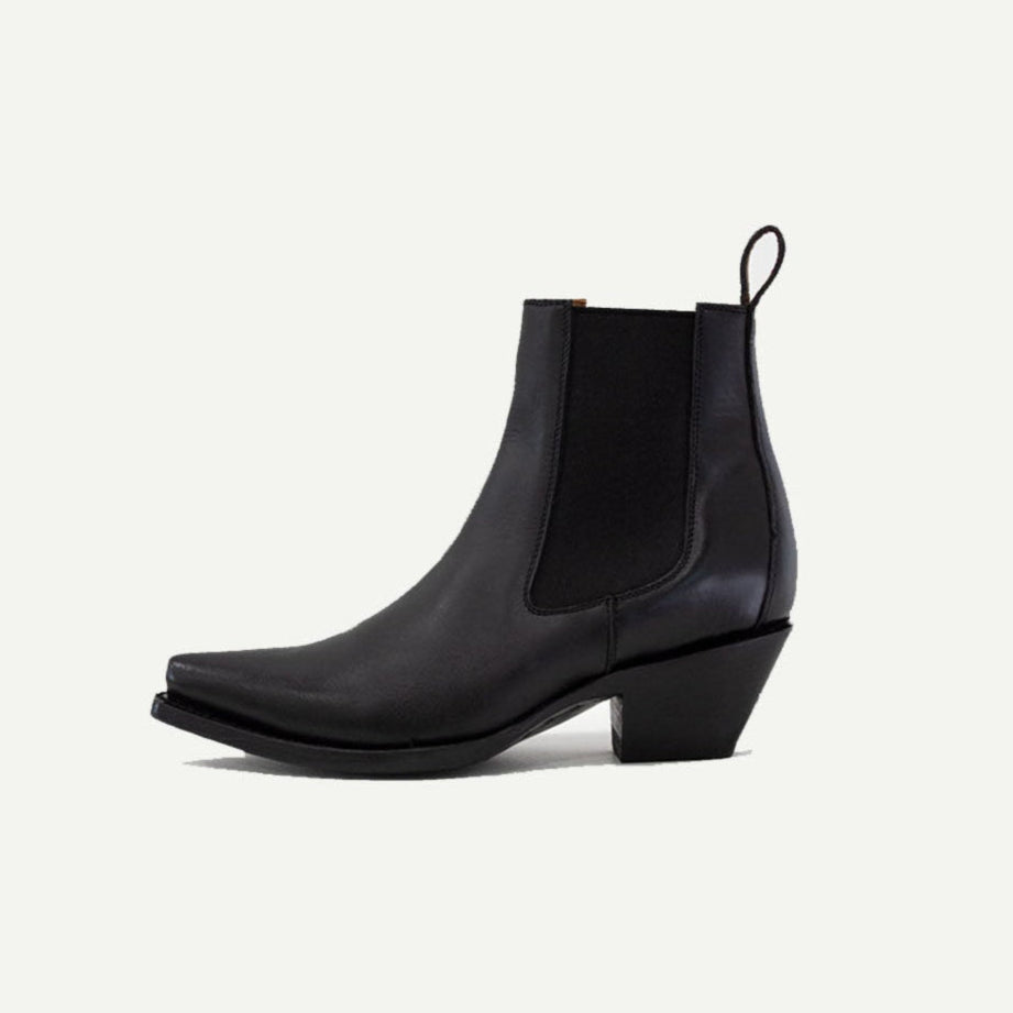 The Sandra Boot in Matte Black - By Baano