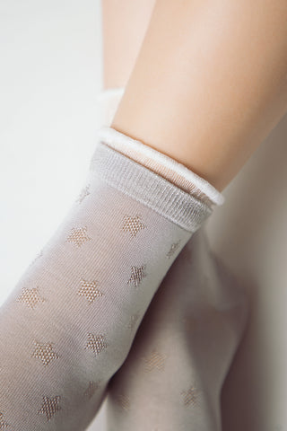 Conte Socks Classic - 491 Glossy Pattern and Decorative Transparent Mesh - By Baano