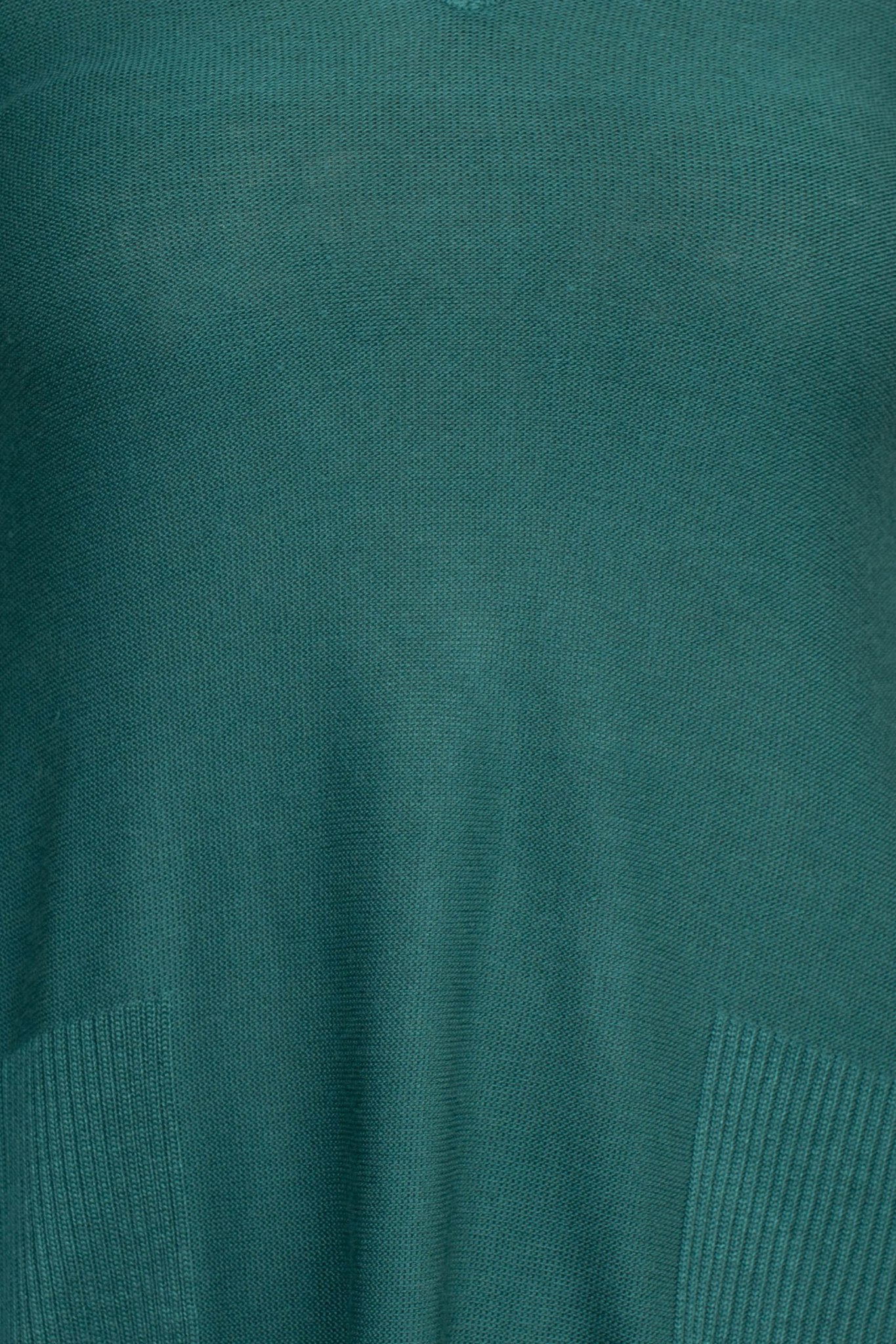 Cupio V - Neck Long Sleeve High Low Hem Top - Glamourous Grace