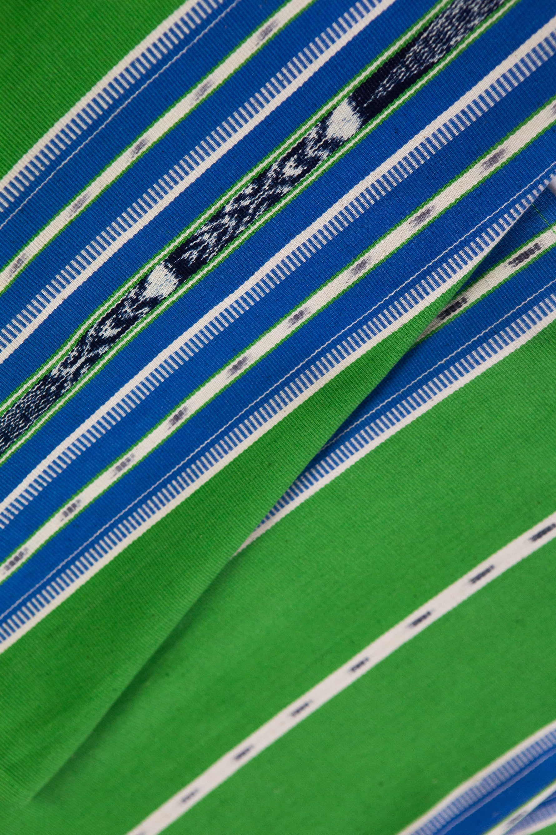 Cantel Runner - Green & Blue